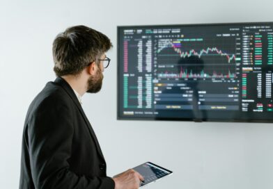 Como a Inteligência Artificial Está Revolucionando as Finanças Pessoais em 2025